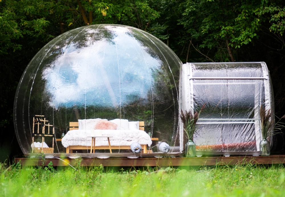 clear plastic bubble tent